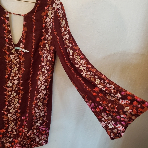 Kimchi Blue Floral Dress Size Small - Picture 4 of 5